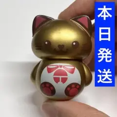 金色の猫型置物 起き上がり小法師
