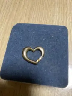 ペンダントトップ