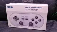8BitDo SN30 Pro Bluetooth gamepad