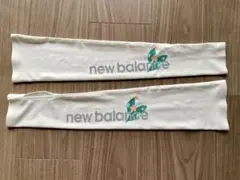 NEW BALANCEニューバランスのアームカバー 白