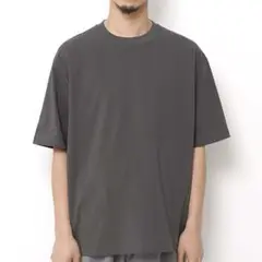 aton FRESCA PLATE LOOSE FIT Tシャツ