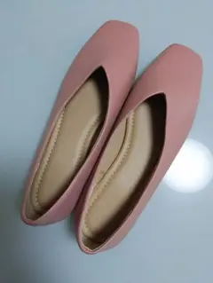 バレーシューズ