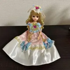 Item thumbnail for item 73568732-2dcb-4b47-a709-a48493eb2a40