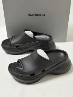 新品《 BALENCIAGA 》POOL CROCS スライドサンダル 40