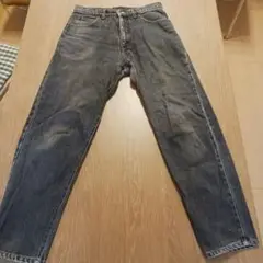 Wrangler ダークグレー ストレートデニム