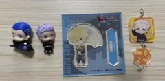東京リベンジャーズ　フィギア2体、アクリルスタンド、アクリルキーホルダー