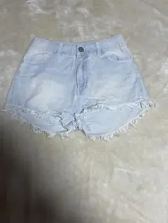 ショートパンツ　三愛リゾート