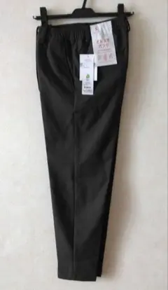 未使用　トップバリュ　ブラッシュド　ストレッチツイル　イージーパンツ　S