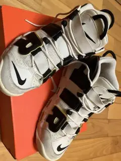 Nike Air More Uptempo ホワイト/ブラック