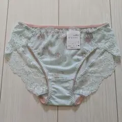 sizeM 新品♡ワコールW BASIC 花柄刺繍ショーツ♡