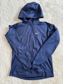 【試着のみ美品】NIKE ランニングパーカー　ネイビー　Ｌサイズ