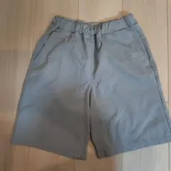UNIQLO グレー 半ズボン 150サイズ