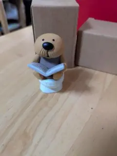 コンコンブルヒゲラッコ