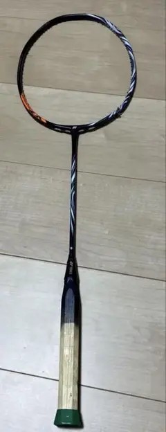 YONEX ASTROX 100 ZX バドミントンラケット　折れあり