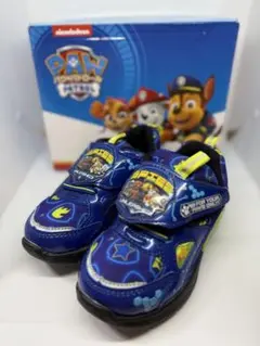 新品未使用品 パウパトロール　光るスニーカー　男の子　17cm