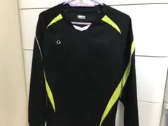 スポーツ　レディース　ウェアー