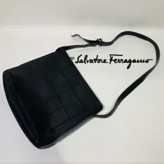 【美品】 Ferragamo ショルダーバッグ ブラック 黒 高級