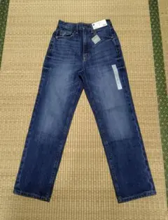 GU ハイウエストストレートジーンズ Sサイズ