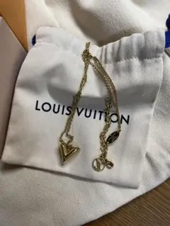 ルイヴィトン ネックレス