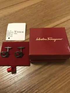 Item thumbnail for item e677aae4-24f2-45f7-b3e4-95d7eccf1c5e