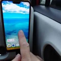 車用スマホスタンド？
