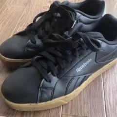 Reebok ブラック シューズ ゴムソール
