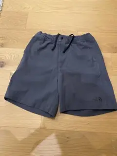 THE NORTH FACE グレーショートパンツ