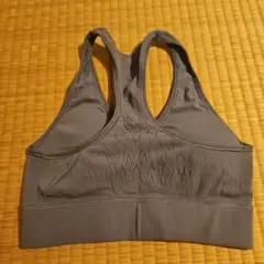 Lululemon グレー レーサーバックウエア