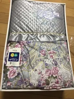 未使用に近い　AILITY 東レなかわた肌布団/シルク混