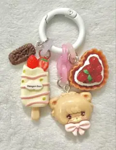 じゃらじゃらキーホルダー キーチャーム いちご タルト アイス ハンドメイド