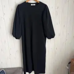 URBANITY 黒 ひざ丈ワンピース 五分袖