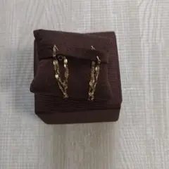 ココシュニック ピアス ゴールド