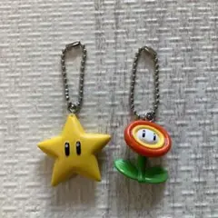 スーパーマリオブラザーズ　キーホルダー　2点セット