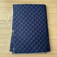 キルティング生地　布　無地　ネイビー　紺 はぎれ　ハンドメイド