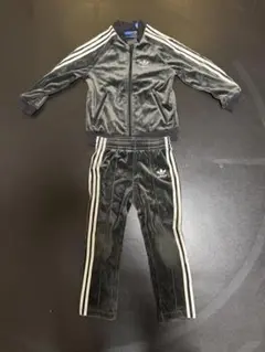 ✨上品な光沢◎✨ adidas ベルベット ジャージ グレー Mアディダス 楽天市場】 【公式】アディダス adidas 返品可 ライフスタイル