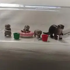 フィギュアセット　コツメカワウソ