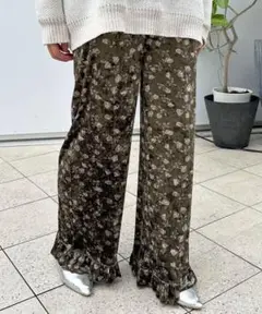 チャオパニック　ベロアフラワーフリルパンツ　s
