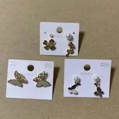 蝶と花のデザインピアスセット　未使用