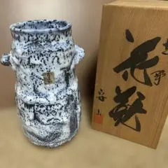 志野　花器　桐箱付き　１　花瓶　掛花入れ　骨董品　アンティーク 志野 花器 桐箱付き 1 花瓶 掛花入れ 骨董品 アンティーク 2025
