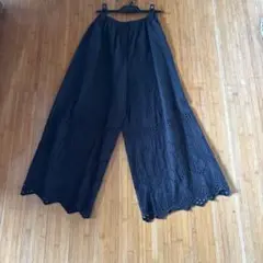 HUG.U 黒 レースデザイン ワイドパンツ F