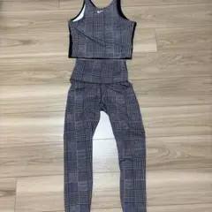 NIKE ヨガ・ジムウェア　上下セット