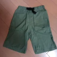 美品　男の子140　GLOBAL WORK ハーフパンツ カーキ