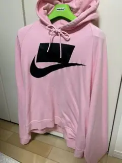希少モデル 最安値 NIKE パーカー nsw