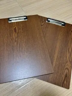 クリップボードと新郎新婦受付サインセット