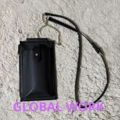 ミニショルダーバック　ブラック　スマホ