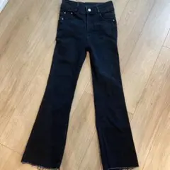 フレアデニムパンツ　ストレッチ　ブラック　M