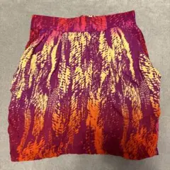 美品　H&M エイチアンドエム　ミニスカート　サイケ柄　おしゃれ　派手