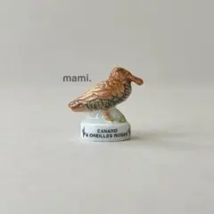 フェーヴ　ピンク耳のカモ　鳥　フランス　フェーブ　ミニチュア陶器　f-3477