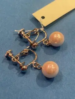 Item thumbnail for item b49cc20d-88d7-4a06-8695-e6347c6c36b7