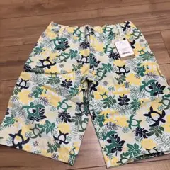美品　タグ付きOP 柄ハーフパンツM